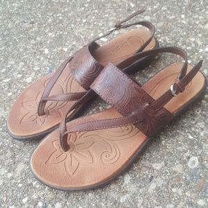 Born Concept BOC Brown Strap Sandals Womens 7